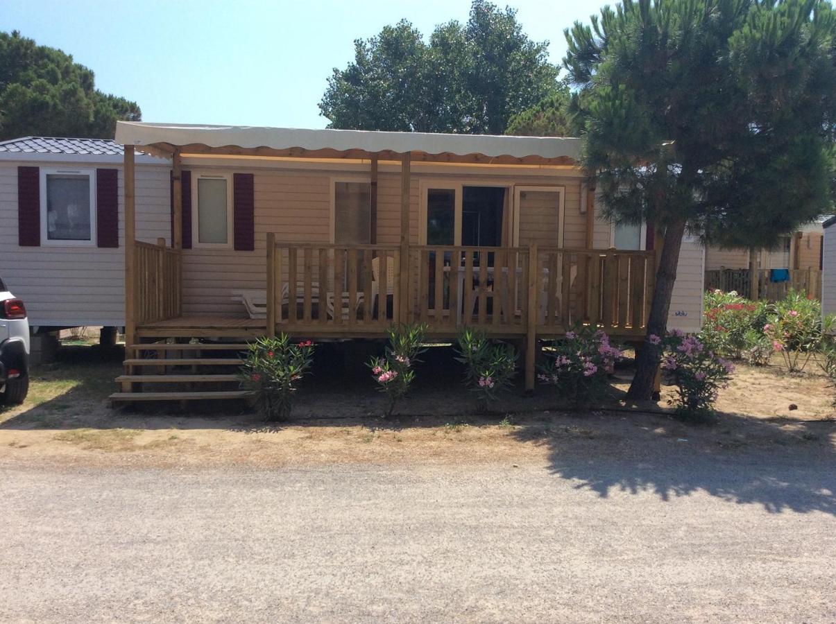 Mhvacances Louent Plusieurs Mobilhomes Dans Camping 4 Etoiles A 200M De La Plage Et Cure Thermale Canet-en-Roussillon Exteriér fotografie