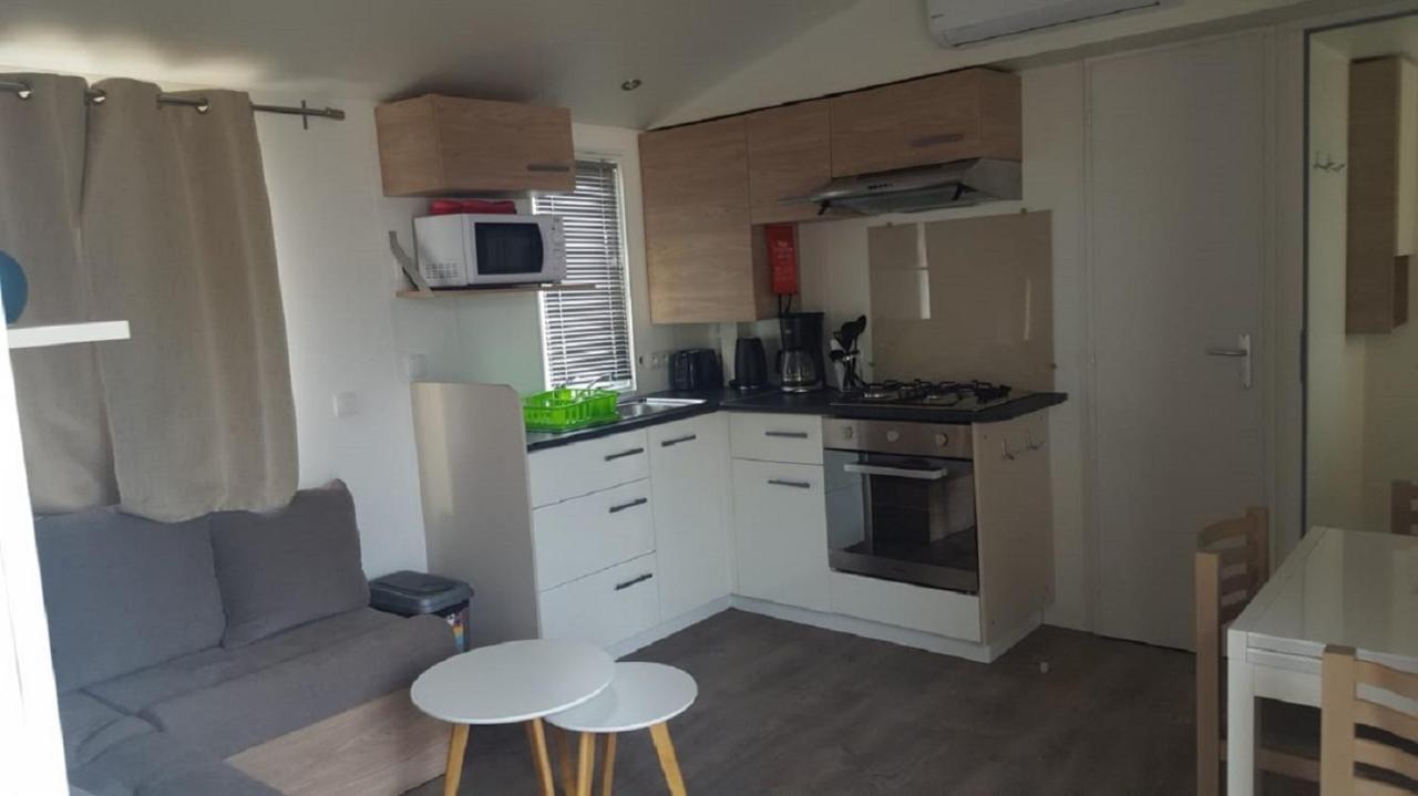 Mhvacances Louent Plusieurs Mobilhomes Dans Camping 4 Etoiles A 200M De La Plage Et Cure Thermale Canet-en-Roussillon Exteriér fotografie